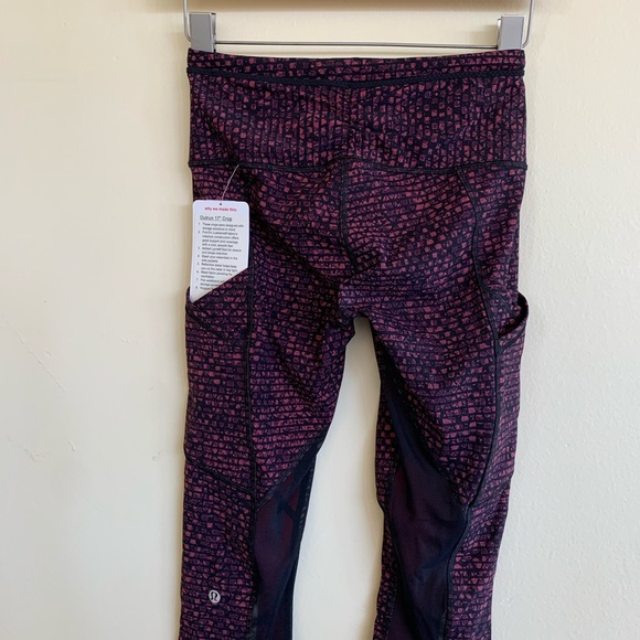 Lululemon NWT Outrun 17” Crop 4 - Picture 2 of 14